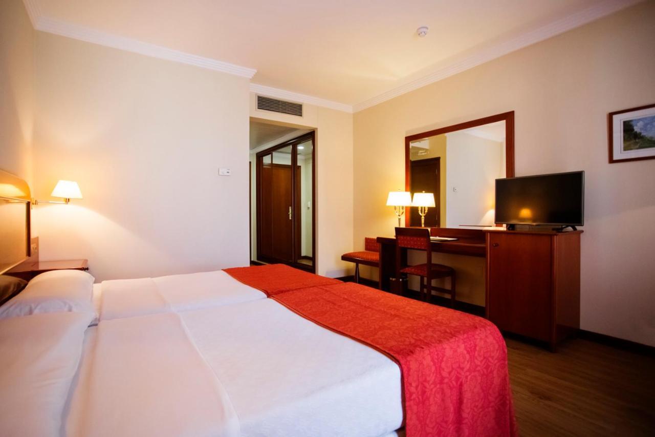 Gran Hotel De Ferrol Luaran gambar